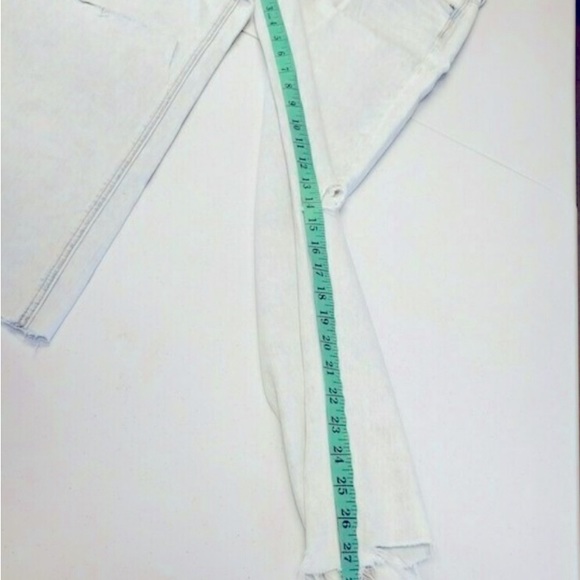 AMERICAN EAGLE - Womens Light Cutoff Straight Jeans, EUC> Sz 12 - Picture 6 of 8